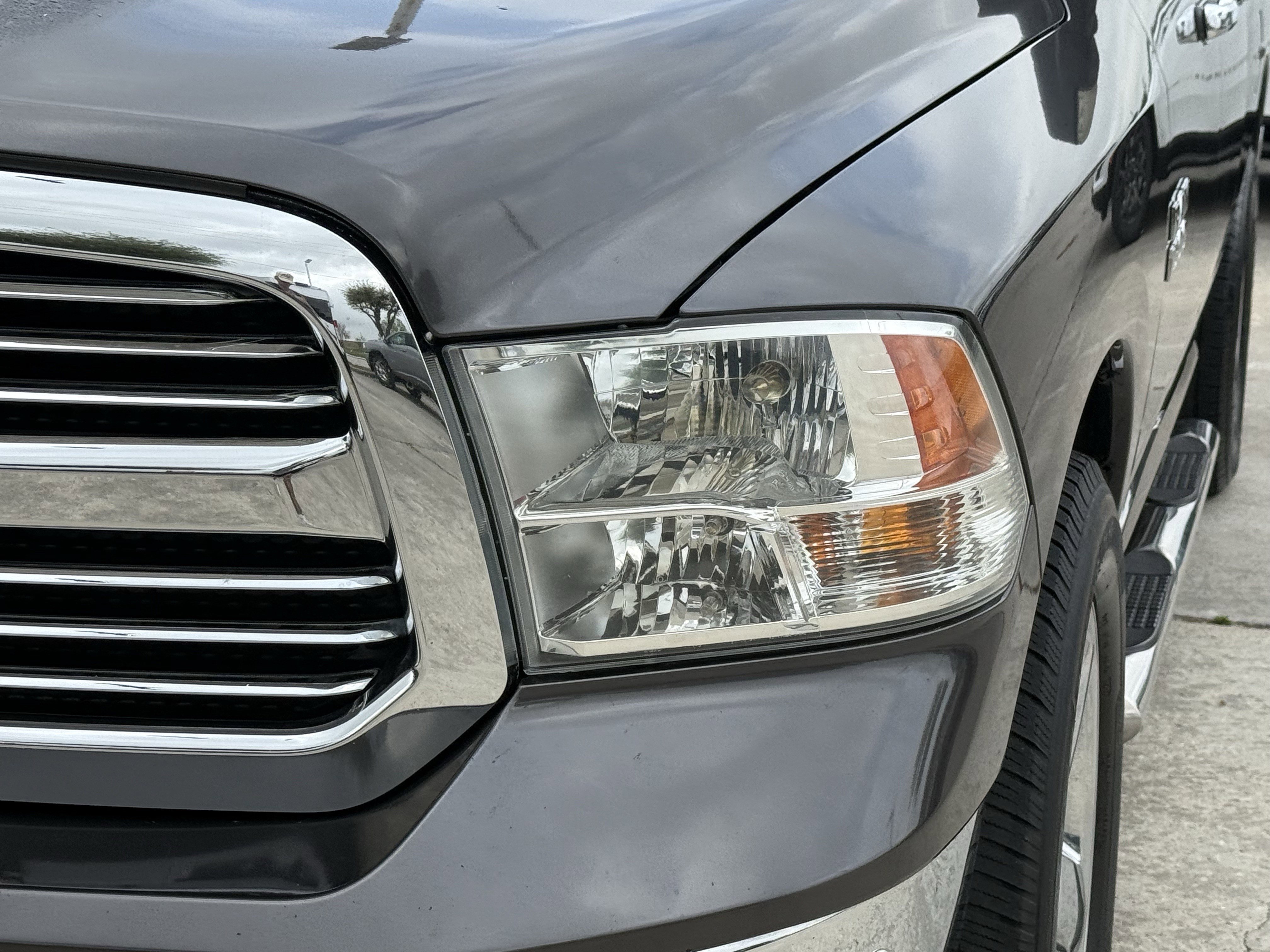 Used 2018 RAM 1500 Lone Star image 11