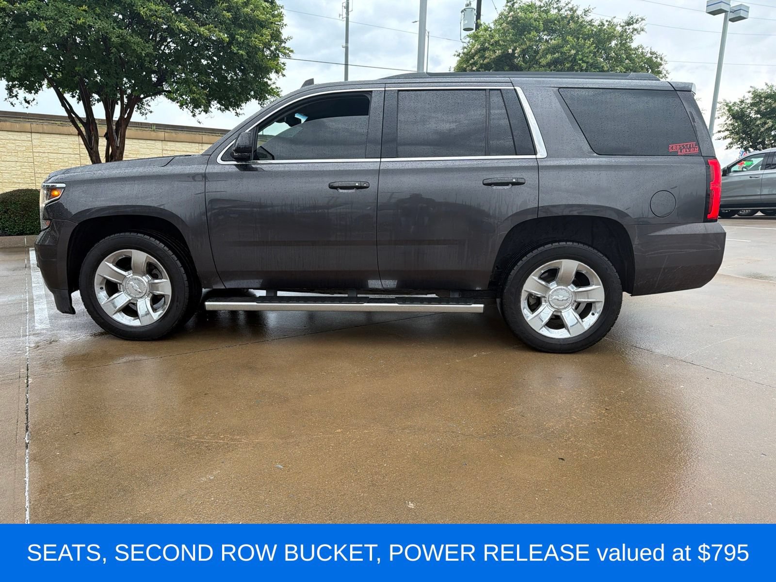 Used 2017 Chevrolet Tahoe LT w/ LT Signature Package RWD image 6