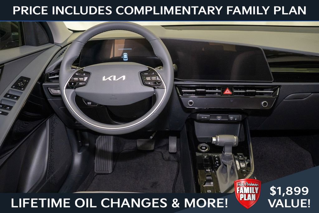 New 2026 Kia Niro EX FWD image 7