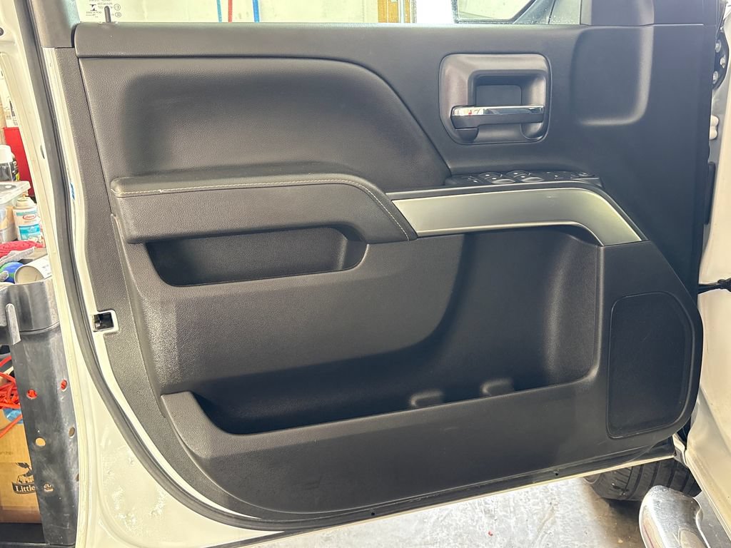 Used 2019 Chevrolet Silverado 1500 LT w/ All Star Edition AWD/4WD image 13