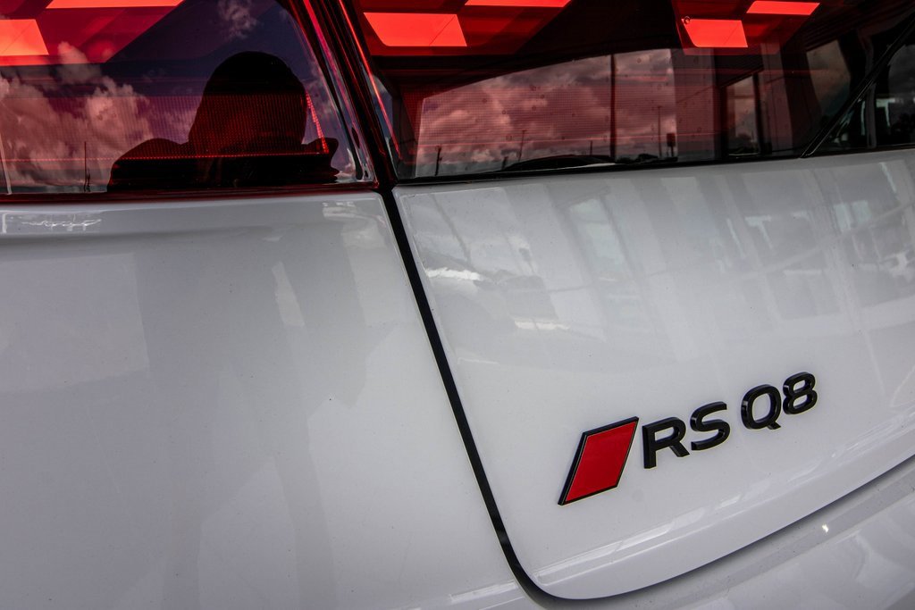 Used 2025 Audi RS Q8 performance image 13