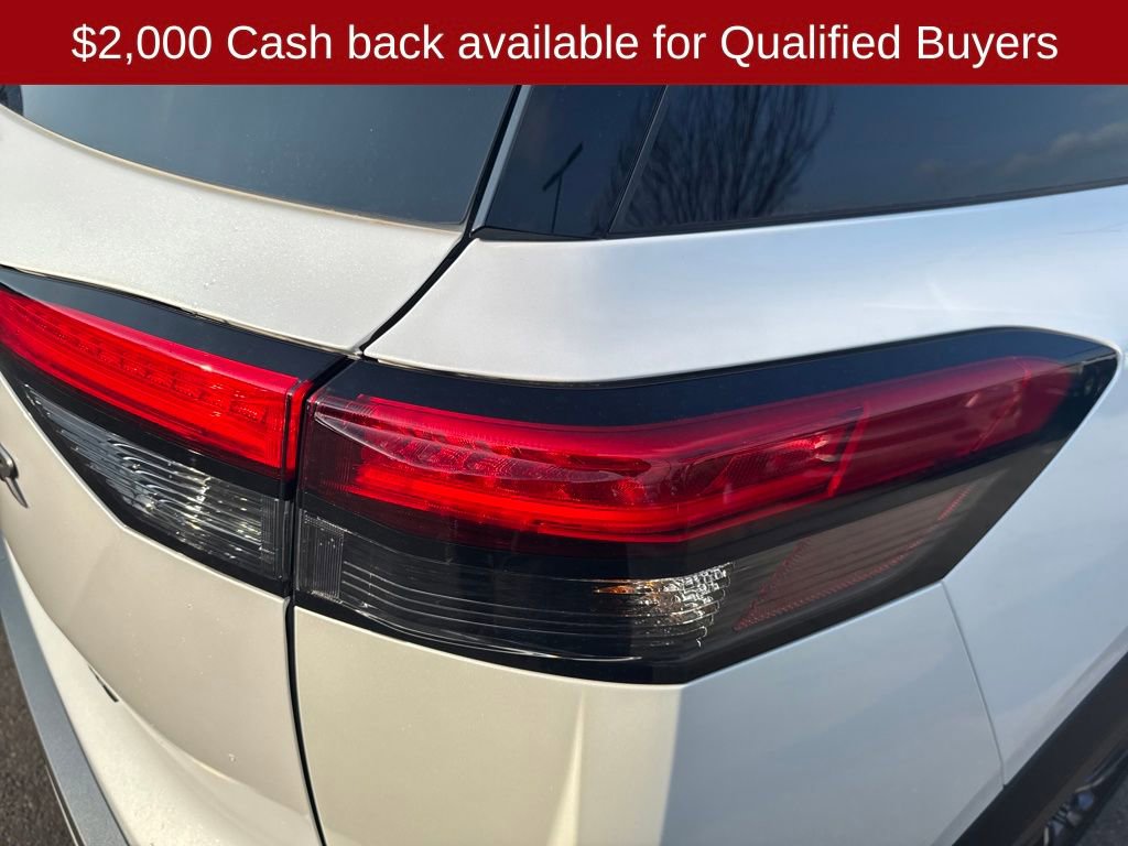 New 2026 Nissan Pathfinder Platinum image 41