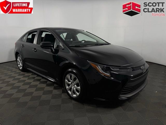 Used 2026 Toyota Corolla LE image 1