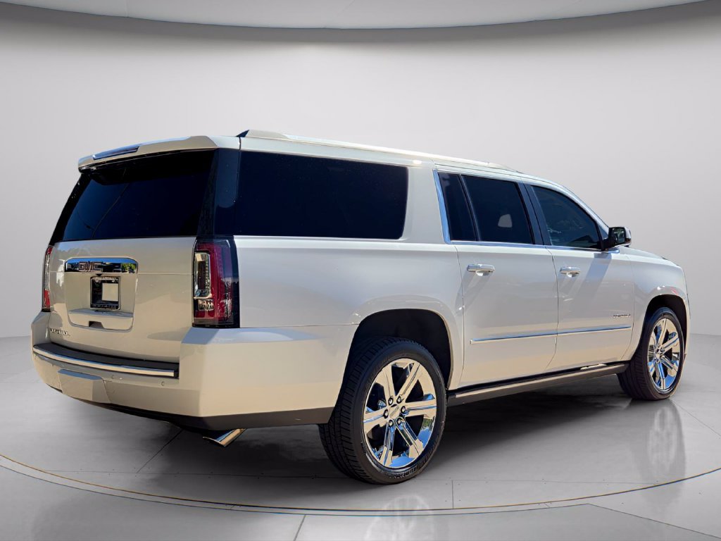Used 2019 GMC Yukon XL Denali w/ Open Road Package RWD image 7
