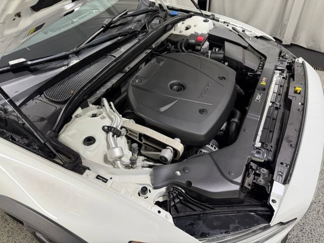Used 2020 Volvo V60 T5 Cross Country w/ Protection Package Premier AWD/4WD image 28