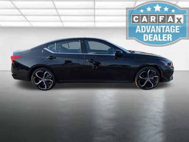 Used 2025 Nissan Altima 2.5 SR FWD image 28