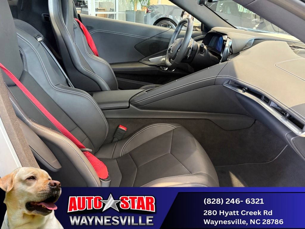 Used 2024 Chevrolet Corvette Stingray Convertible w/ 1LT RWD image 30