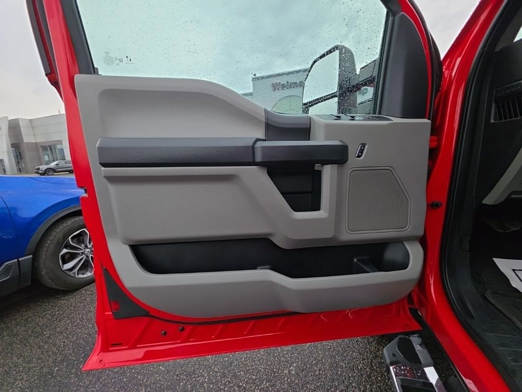 Used 2021 Ford F250 XL w/ STX Appearance Package image 29