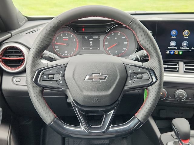 New 2026 Chevrolet Trax RS w/ Sunroof Package FWD image 19