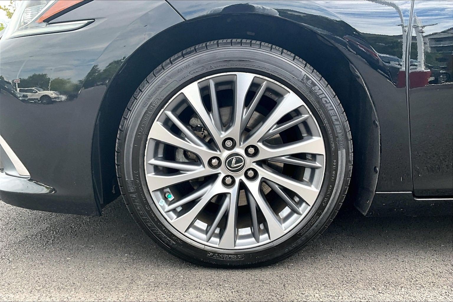 Used 2021 Lexus ES 350 w/ Premium Package FWD image 8