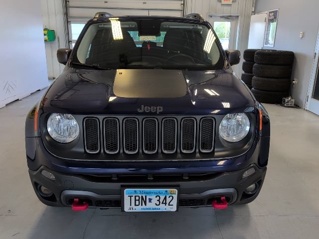Used 2016 Jeep Renegade Trailhawk w/ Cold Weather Group AWD/4WD image 8