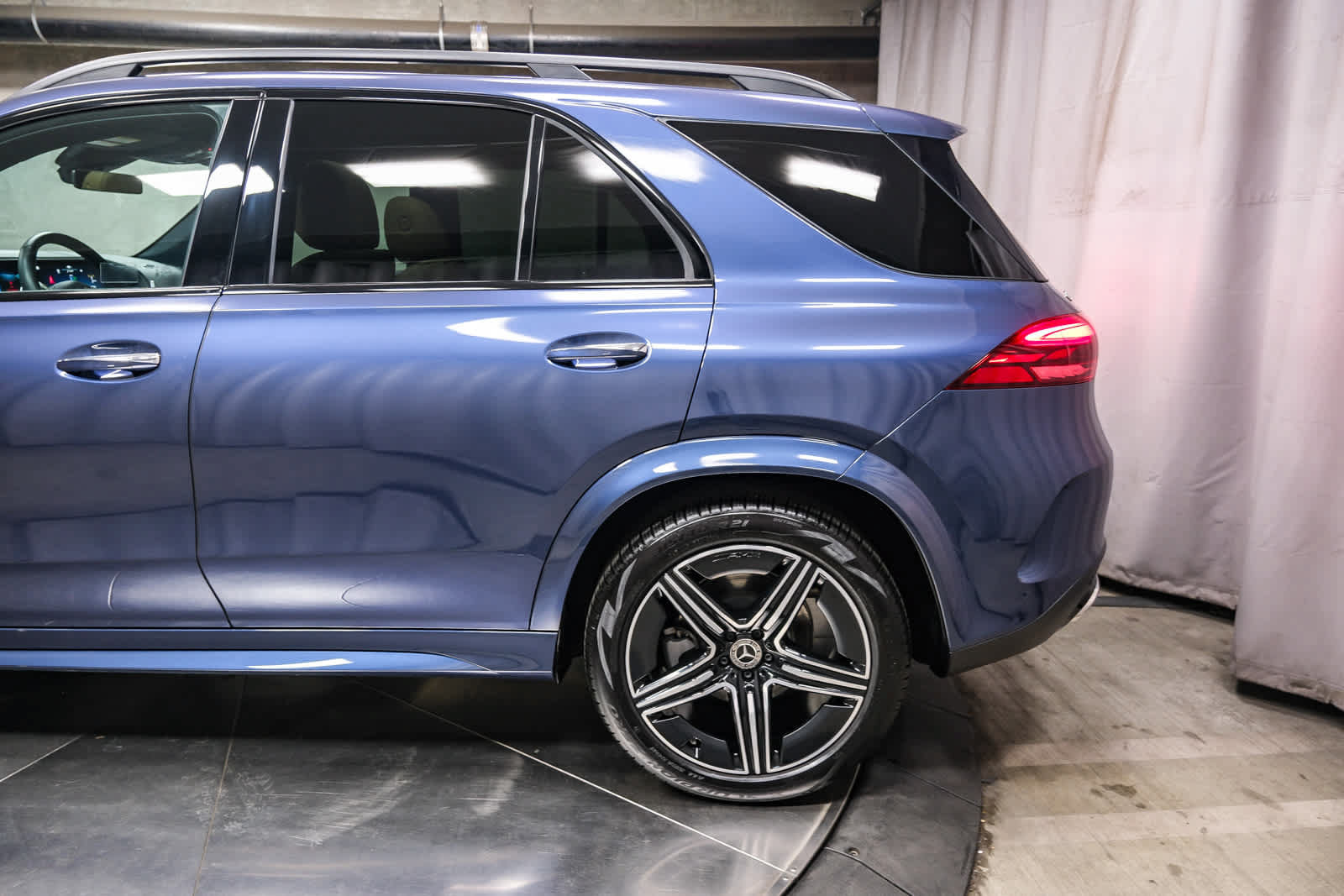 Used 2026 Mercedes-Benz GLE 450 4MATIC image 9