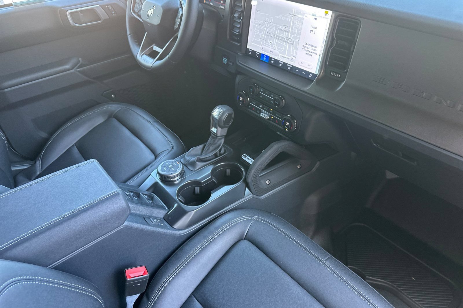 New 2026 Ford Bronco Badlands AWD/4WD image 16
