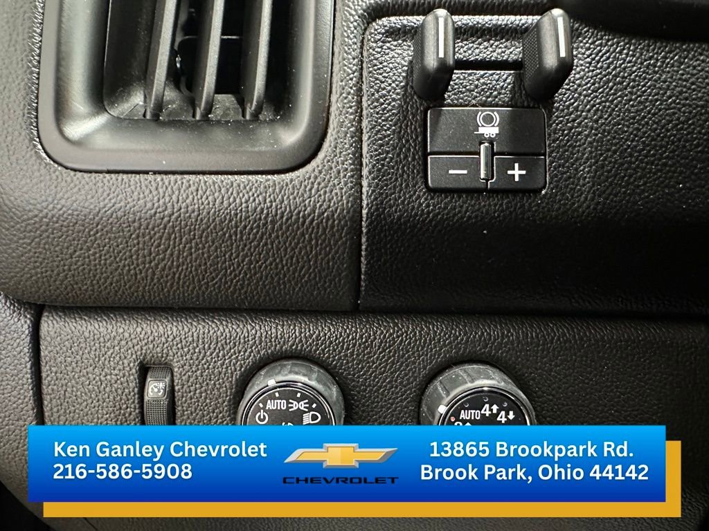 Certified 2017 Chevrolet Colorado LT w/ LT Convenience Package AWD/4WD image 11