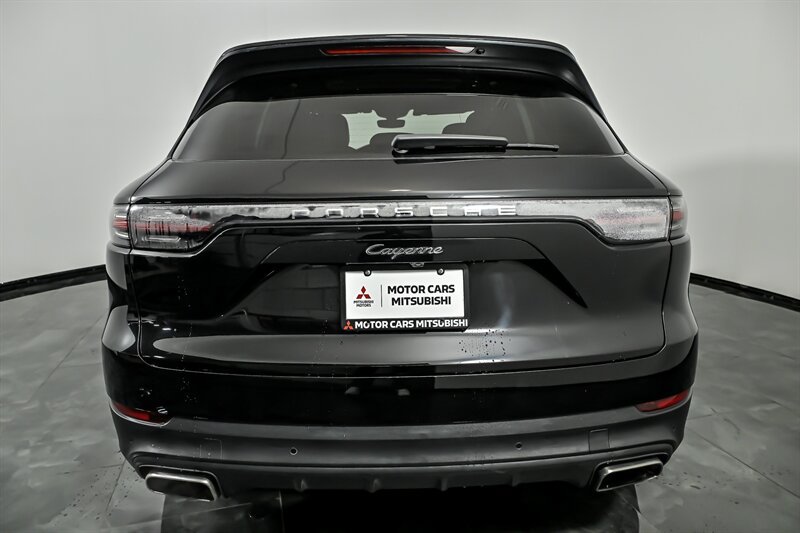 Used 2020 Porsche Cayenne AWD/4WD image 8