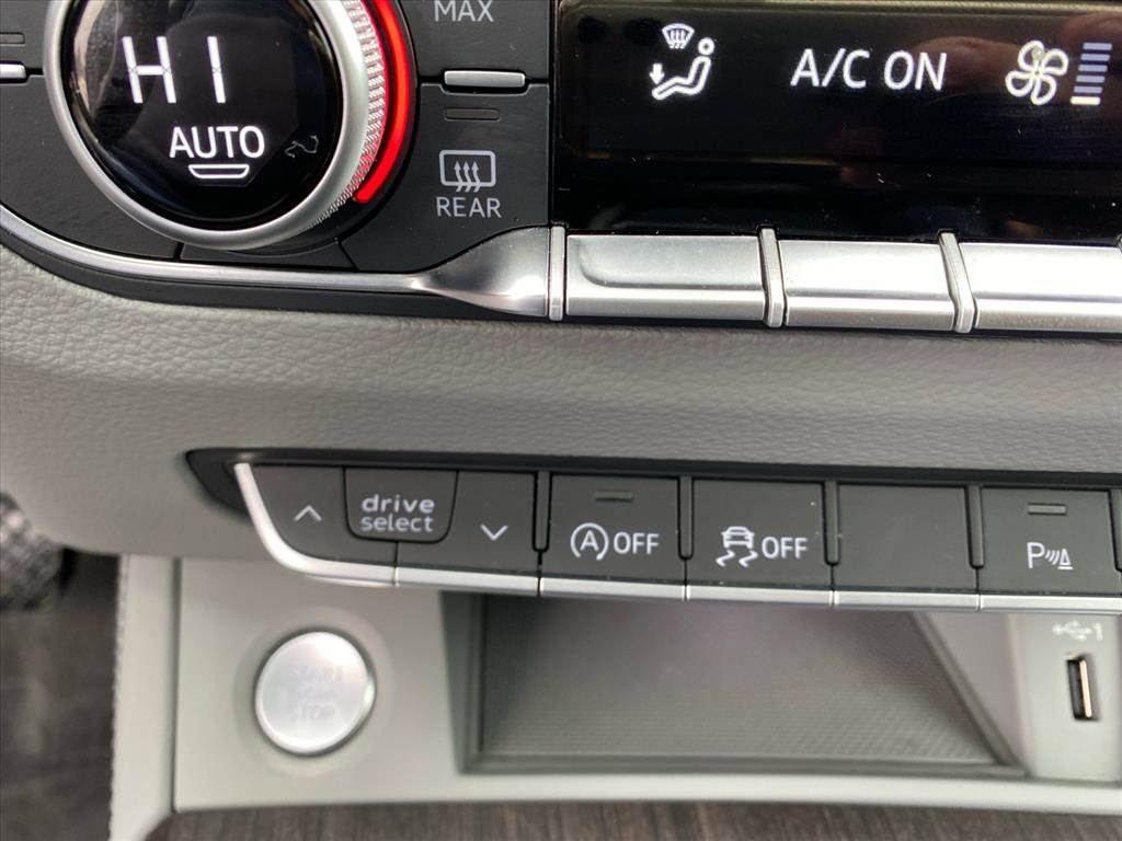 Used 2022 Audi Q5 2.0T Premium Plus image 14