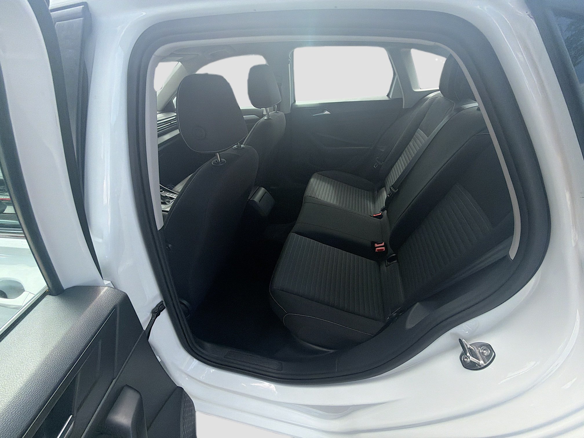 Certified 2025 Volkswagen Jetta S FWD image 22