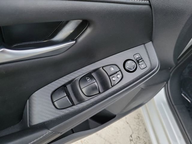 Used 2023 Nissan Sentra SV image 13