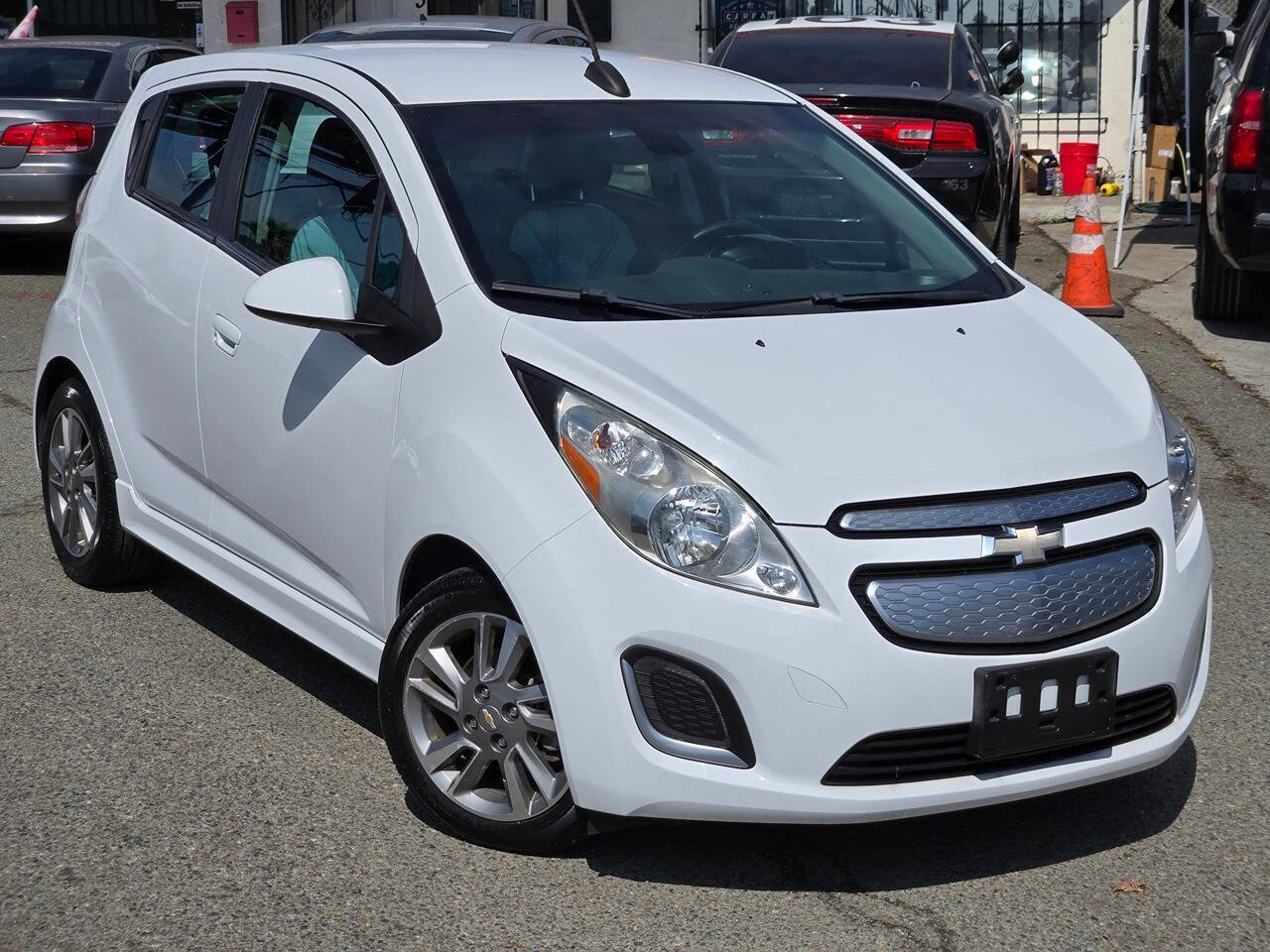 Used 2016 Chevrolet Spark LT image 3