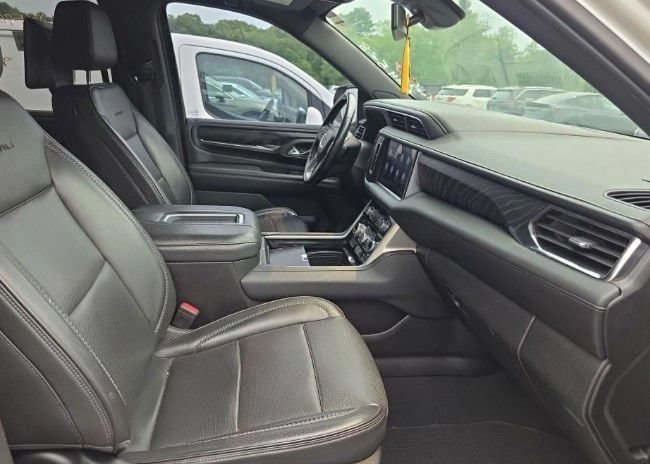 Used 2021 GMC Yukon Denali AWD/4WD image 2