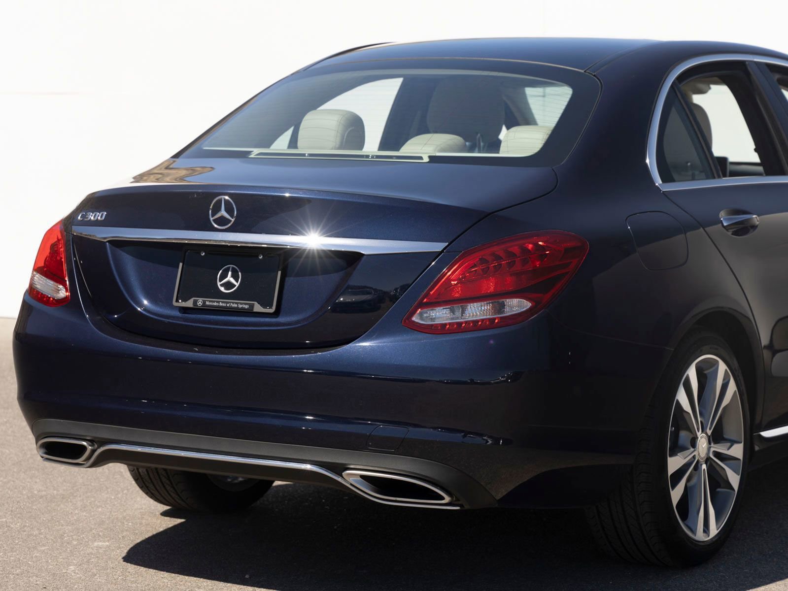 Used 2016 Mercedes-Benz C 300 Sedan image 11