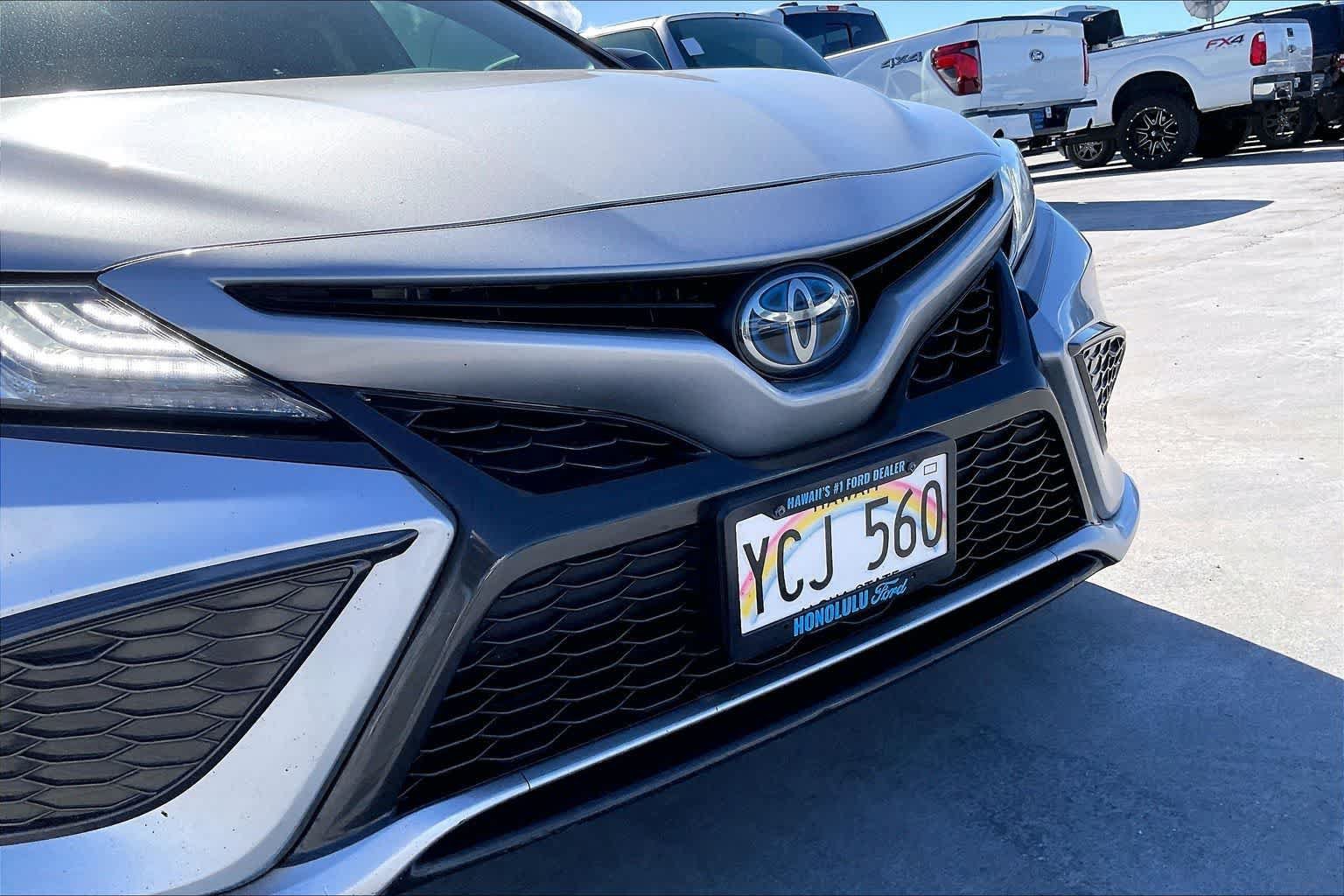 Used 2021 Toyota Camry XSE FWD image 33
