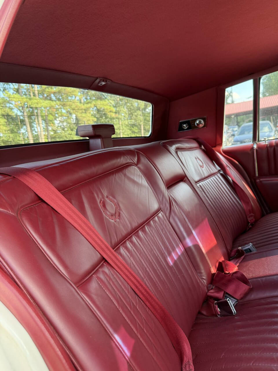 Used 1989 Cadillac Brougham image 23