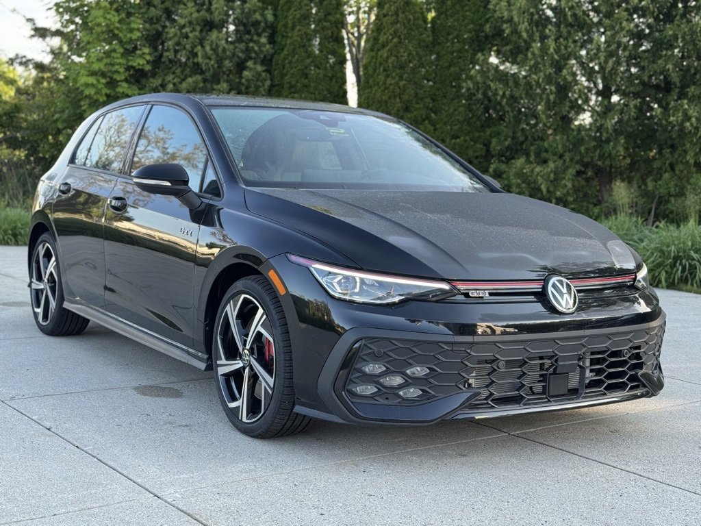 New 2025 Volkswagen GTI SE image 1