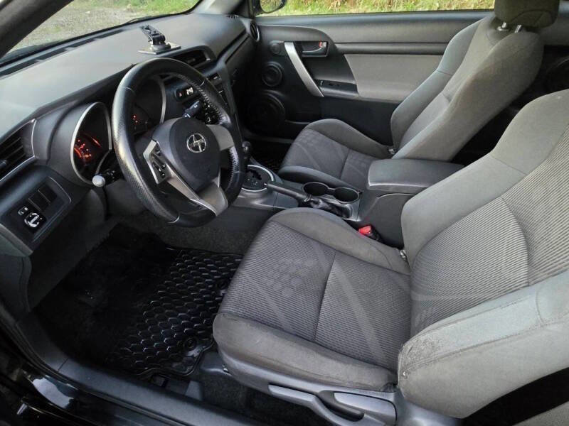 Used 2012 Scion tC FWD image 2