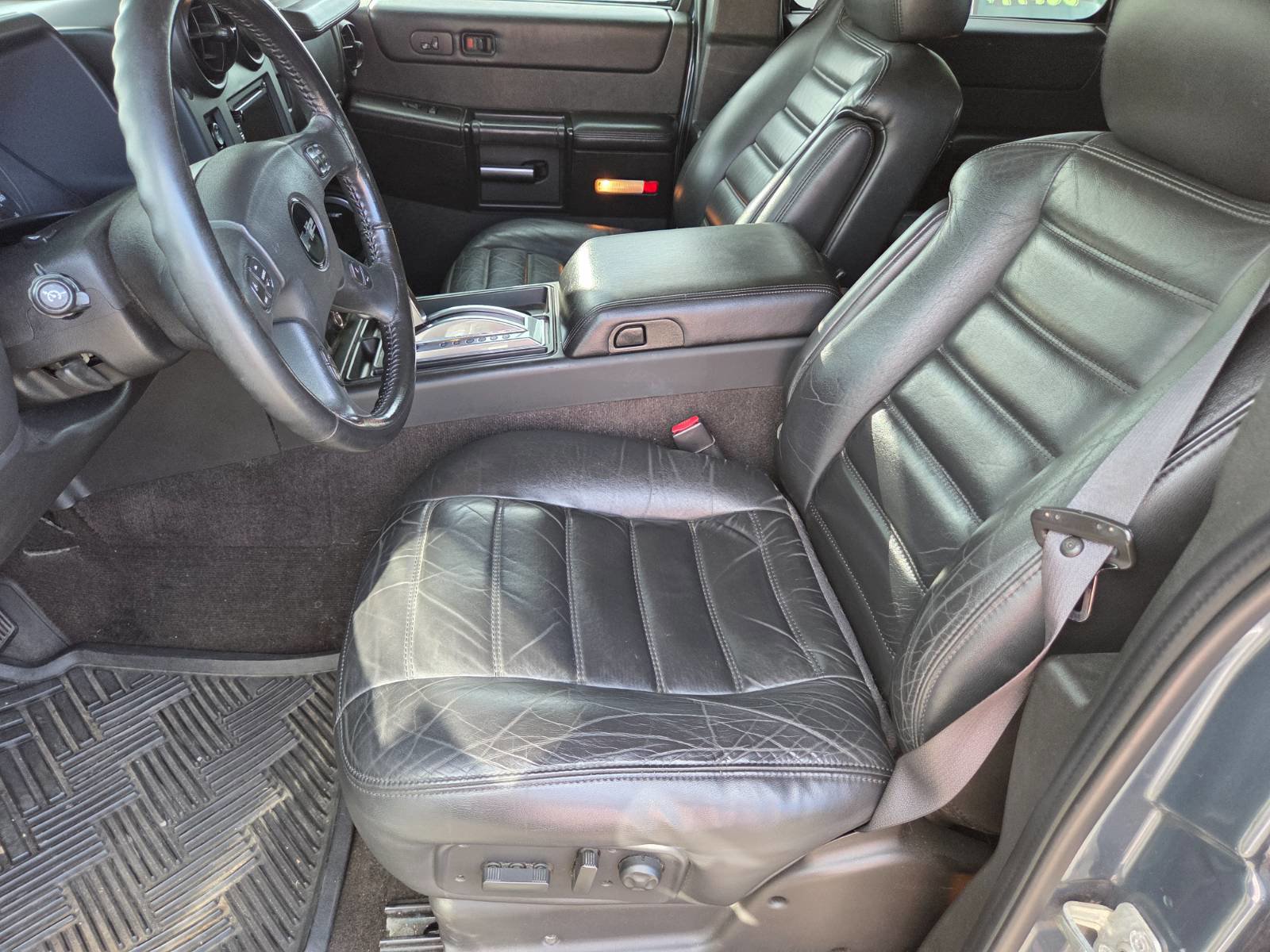 Used 2006 HUMMER H2 image 8