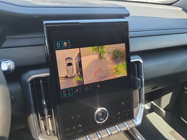 New 2026 GMC Acadia Elevation w/ Elevation Premium Package AWD/4WD image 27