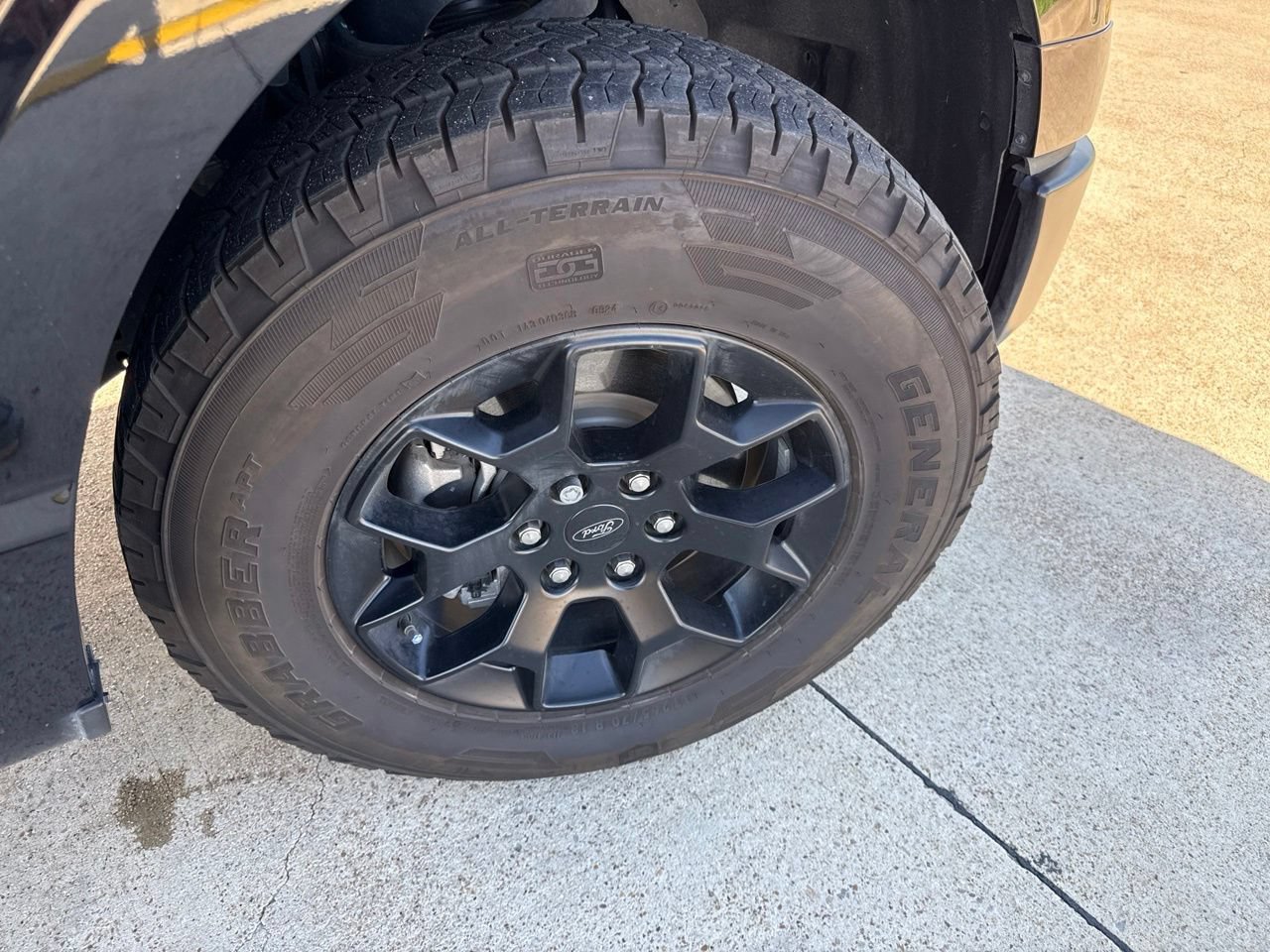 Certified 2024 Ford F150 STX w/ Equipment Group 201A FX4 AWD/4WD image 15