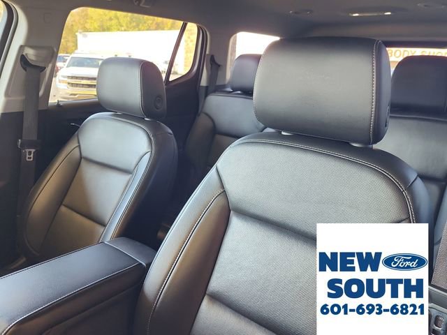 Used 2023 GMC Acadia SLT image 13