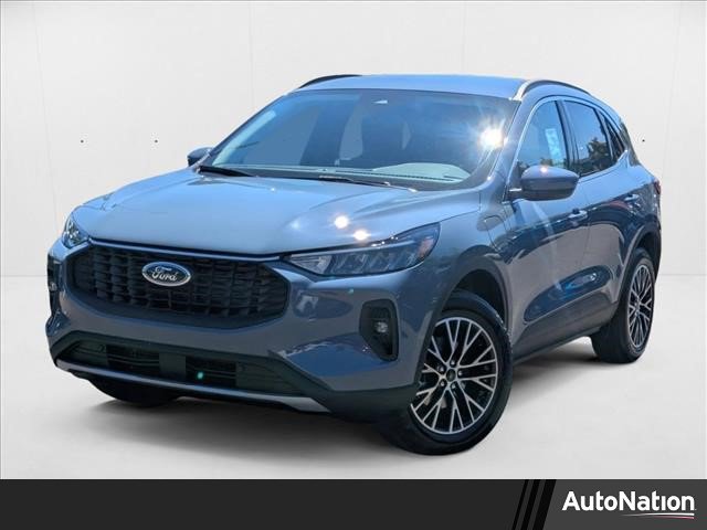 New 2025 Ford Escape SE