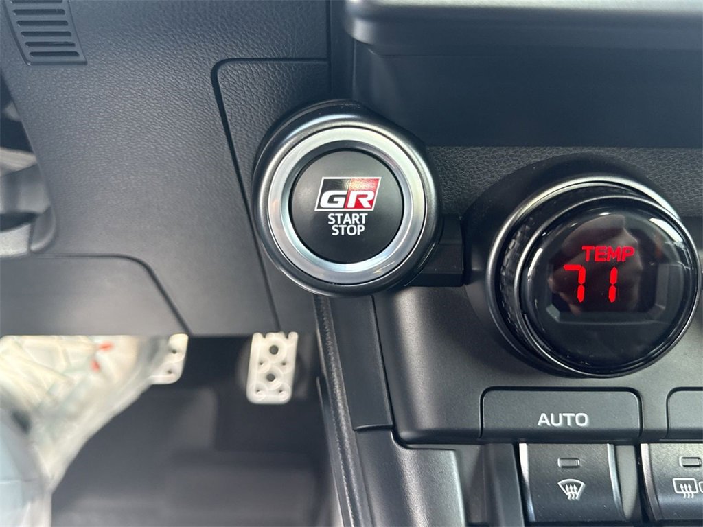 Used 2023 Toyota GR86 10th Anniversary SE image 17