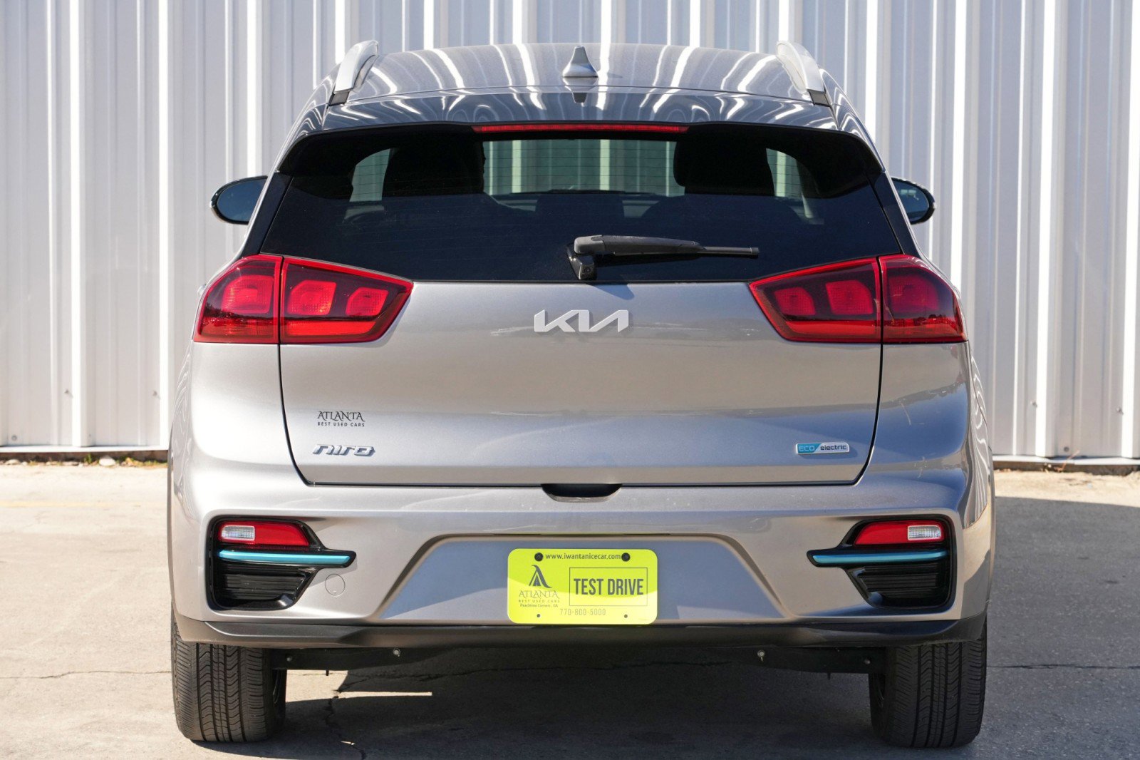 Used 2022 Kia Niro EX w/ Cold Weather Package FWD image 48