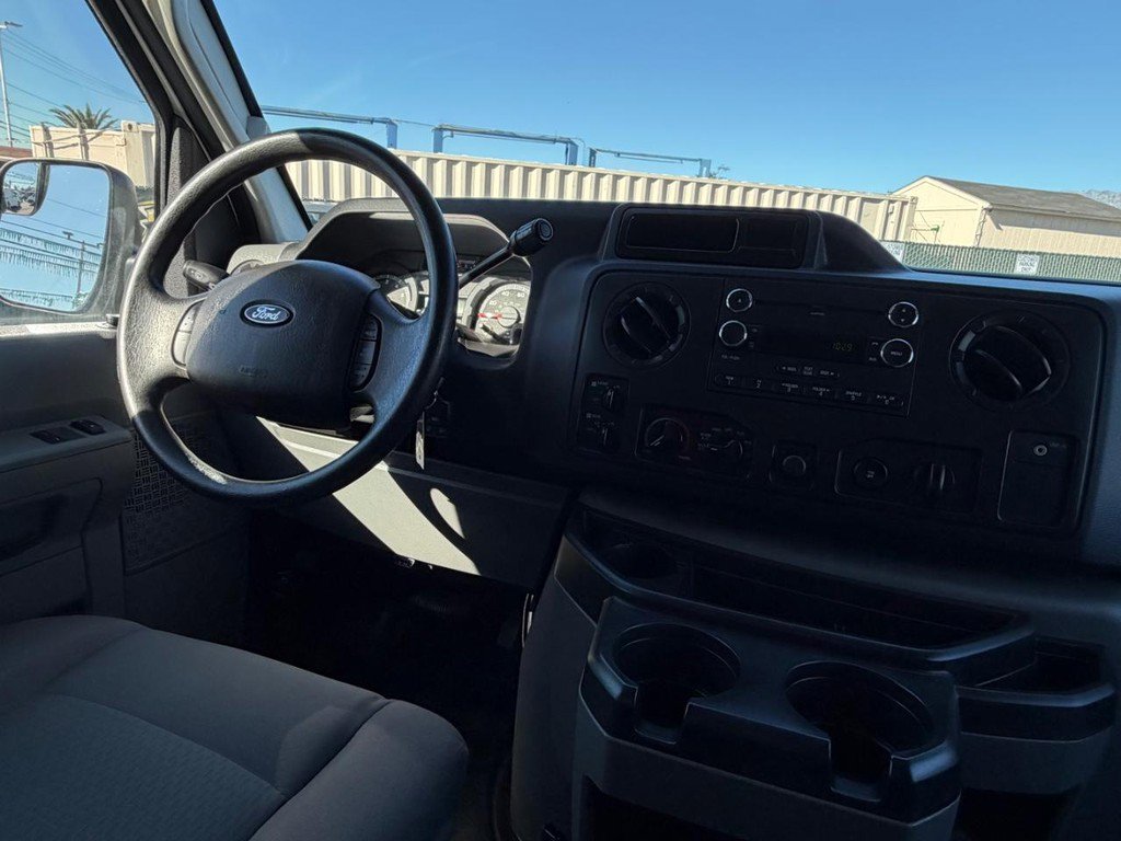Used 2012 Ford E-250 and Econoline 250 w/ Premium Van Group image 36