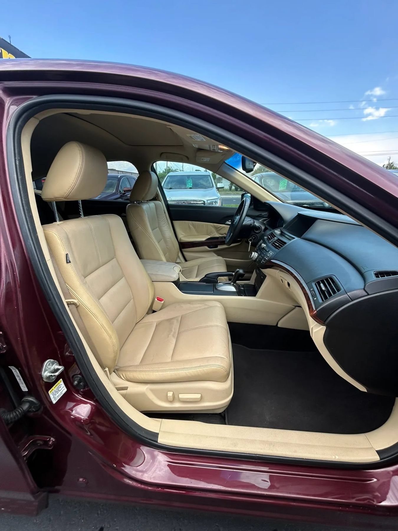 Used 2012 Honda Crosstour EX-L image 24