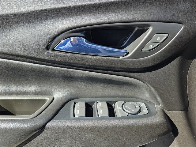 Used 2018 Chevrolet Equinox LT image 27