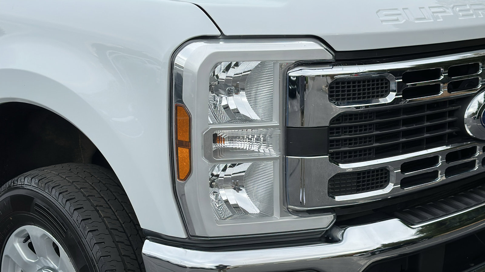 Used 2024 Ford F250 XLT image 4