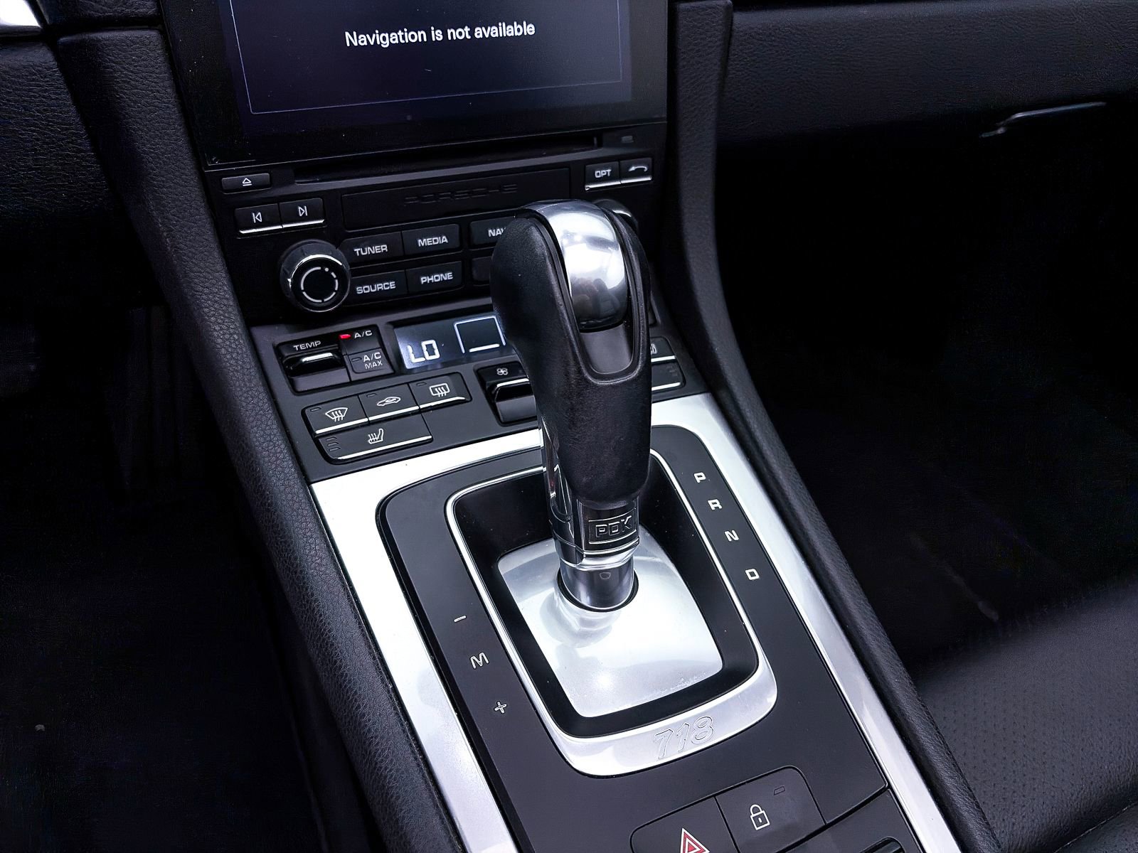 Used 2019 Porsche 718 Boxster RWD image 19