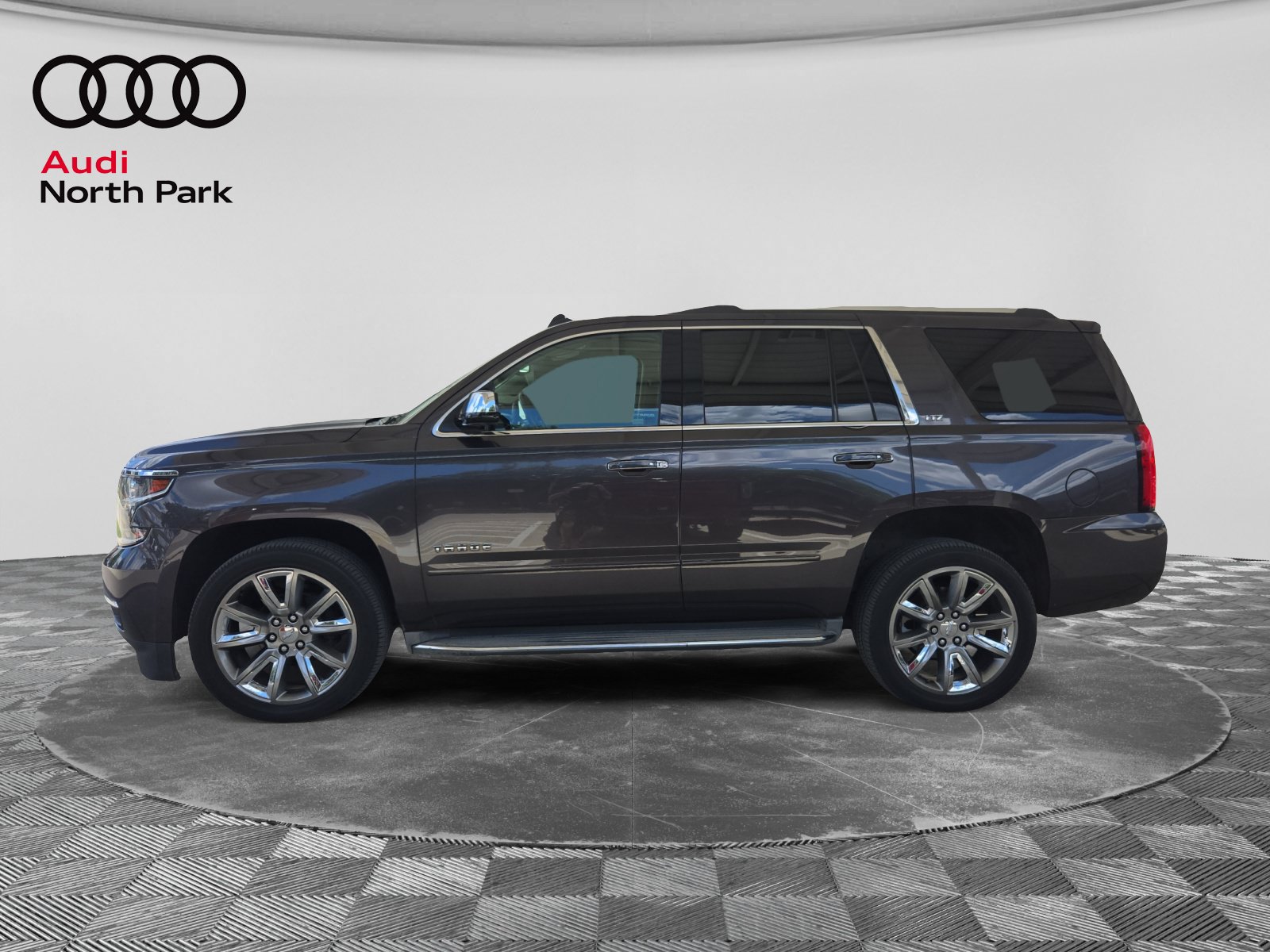 Used 2015 Chevrolet Tahoe LTZ w/ Max Trailering Package RWD image 2