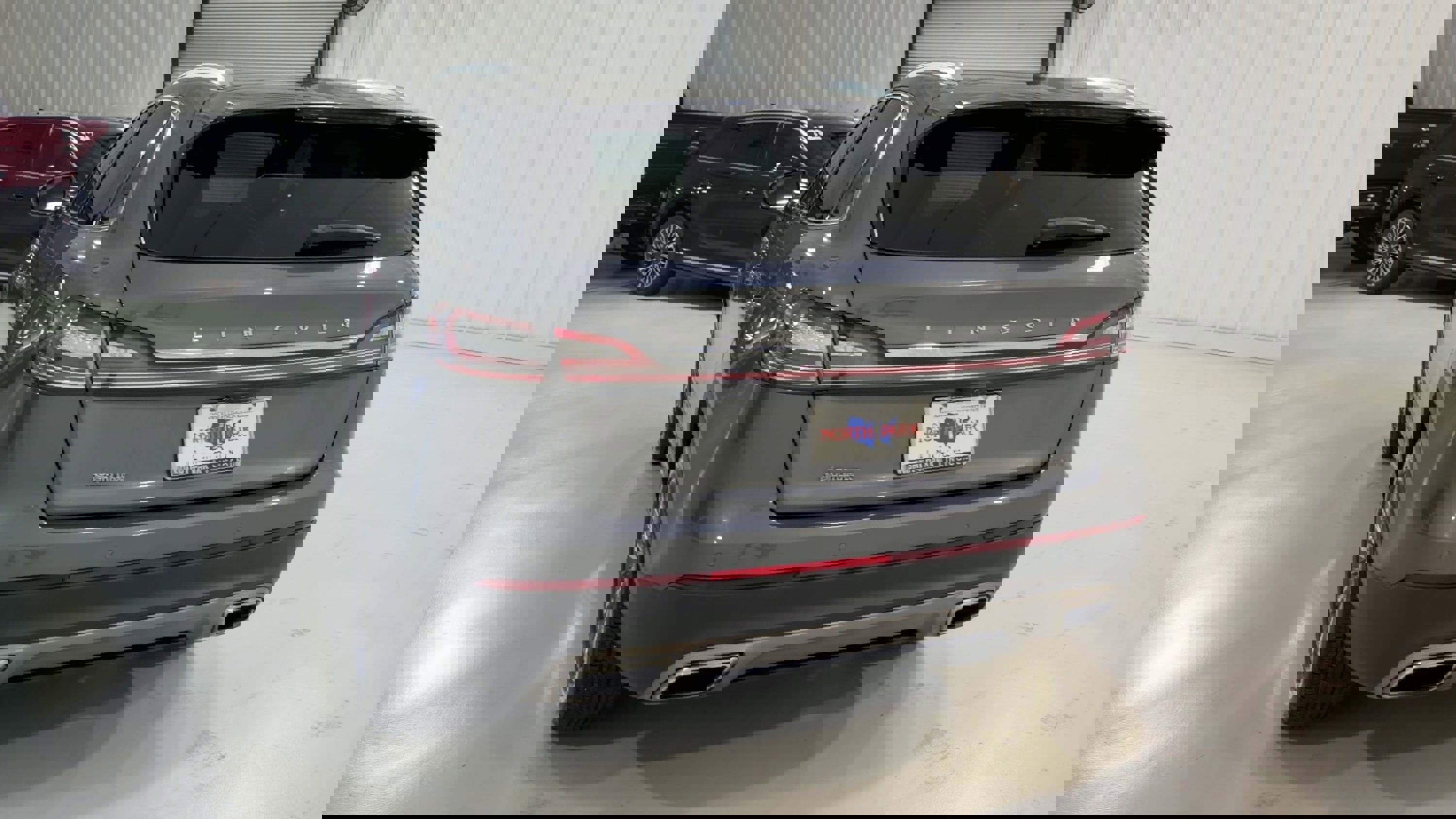 Used 2023 Lincoln Nautilus FWD image 8