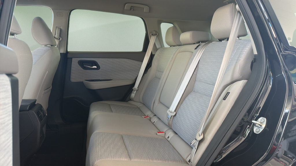 Certified 2023 Nissan Rogue SV AWD/4WD image 11