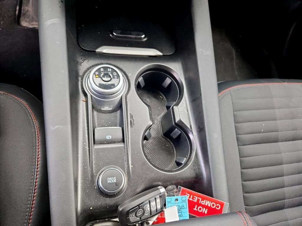 Used 2025 Ford Explorer ST-Line w/ ST-Line Street Pack AWD/4WD image 28