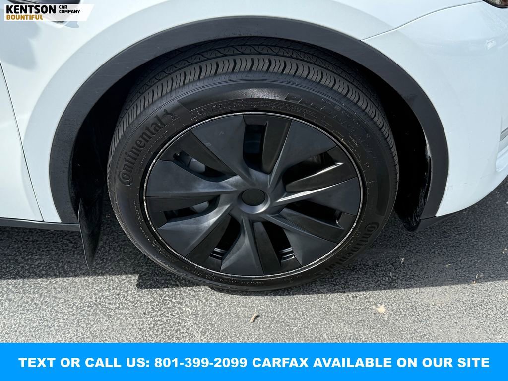 Used 2025 Tesla Model Y Long Range image 15