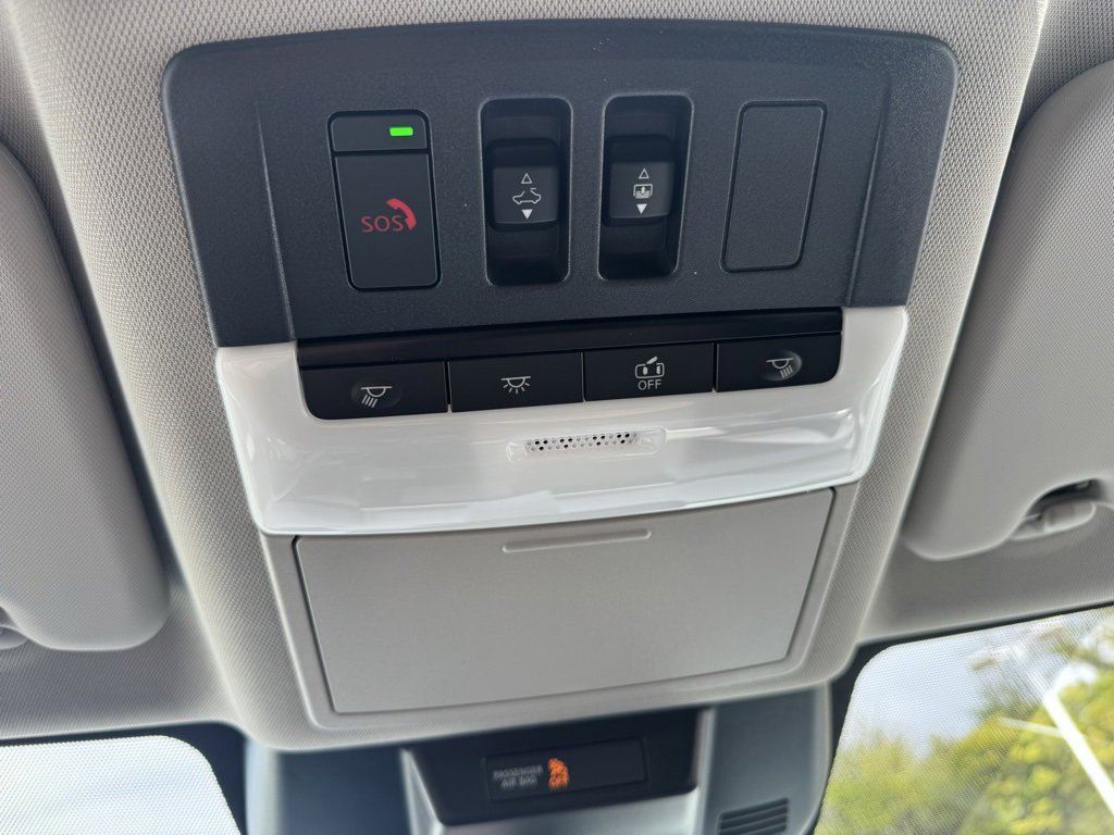 New 2026 Nissan Rogue Platinum image 19