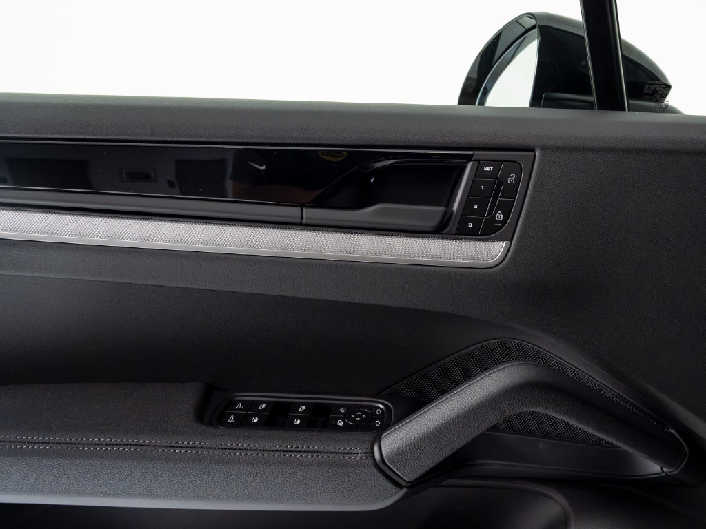 New 2026 Porsche Cayenne AWD/4WD image 20