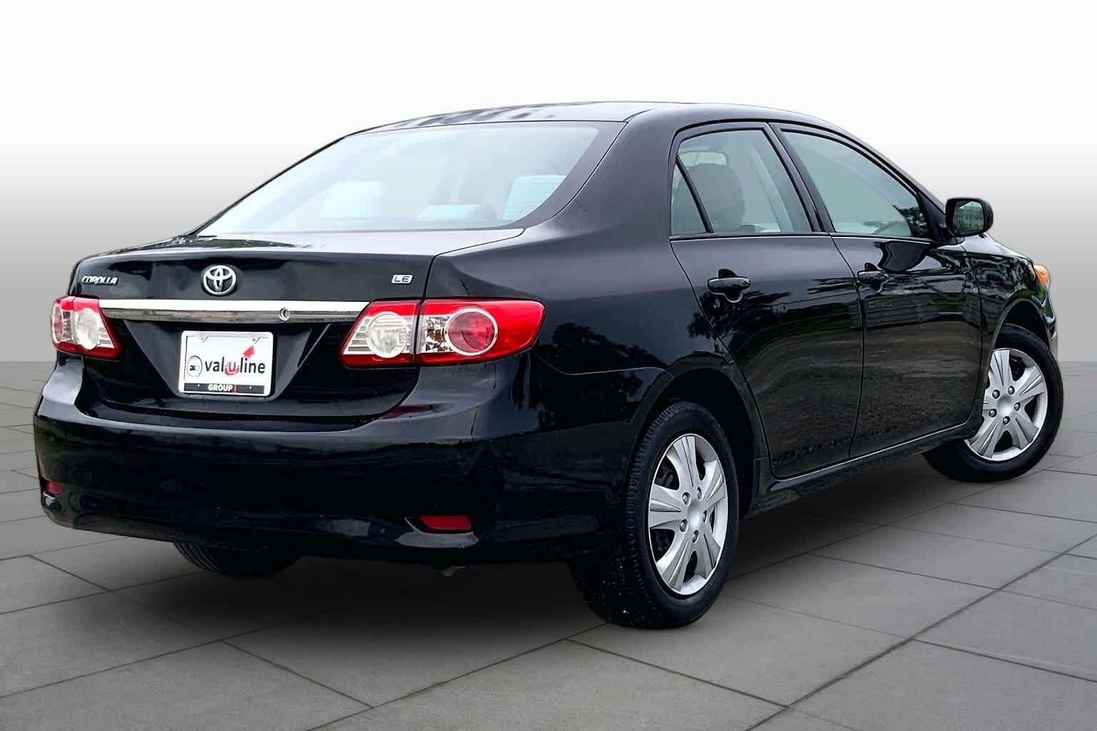 Used 2012 Toyota Corolla LE FWD image 13