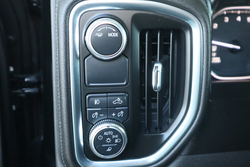 Used 2021 GMC Sierra 1500 SLT RWD image 18